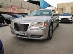 کرایسلەر 300